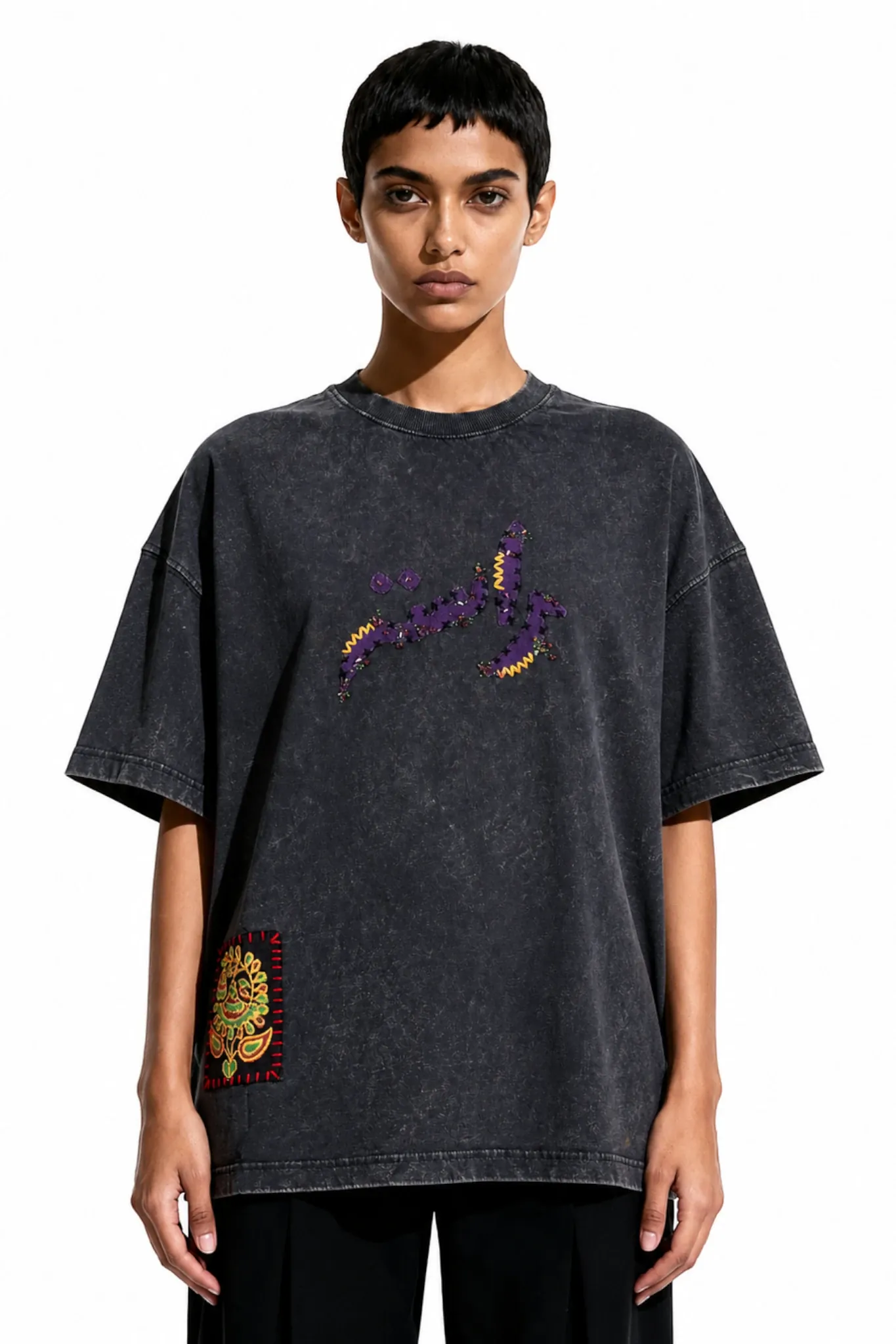 PATCHWORK HAND EMBELLISHED T-SHIRT - Image 7
